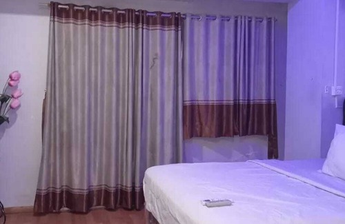 Bekasi Barat Apartment | Deroyal Residence
