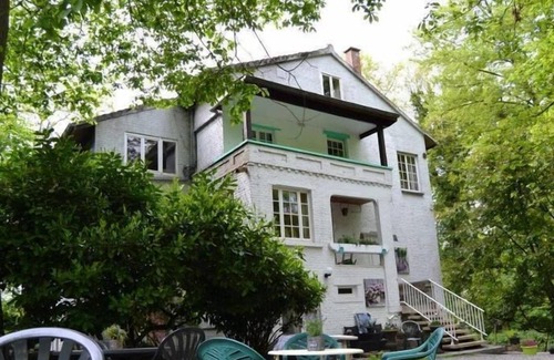 Marcinelle Apartment | Des Jardins De La Fontaine Qui Bout