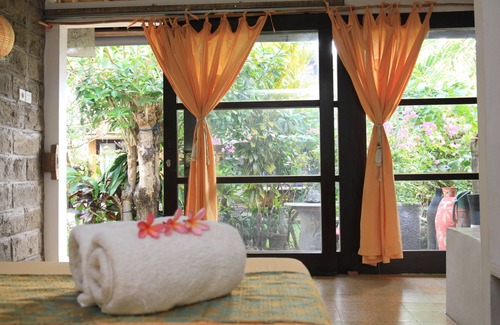 Cepaka Bed & Breakfast | Desa Cepaka Homestay