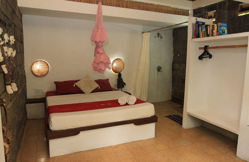 Cepaka Bed & Breakfast | Desa Cepaka Homestay