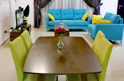 Bandar Penawar House | Desaru Cozy Home, 11pax, Beach ,Waterpark, Wifi, BBQ