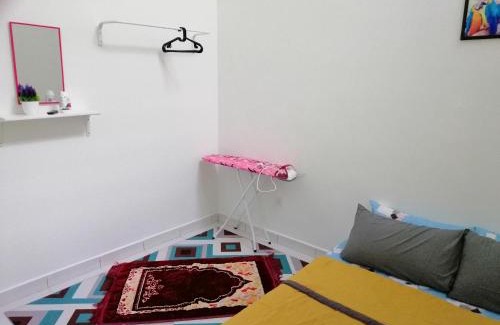 Bandar Penawar House | Desaru Hanan Islam Homestay