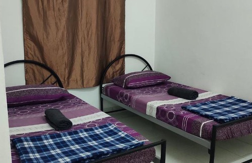 Bandar Penawar House | Desaru Homestay Iman