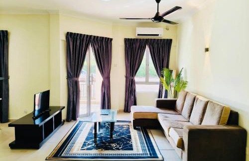 Bandar Penawar Apartment | Desaru Private Beach Family Suite E0108
