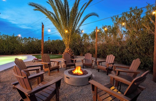 Sunburst Farms East House | Desert Air~5 Br~Sports Court~Pool~Arcade~Hot Tub