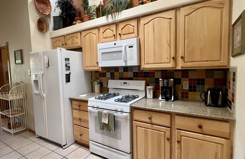 Mesilla Park House | Desert Breeze Escape