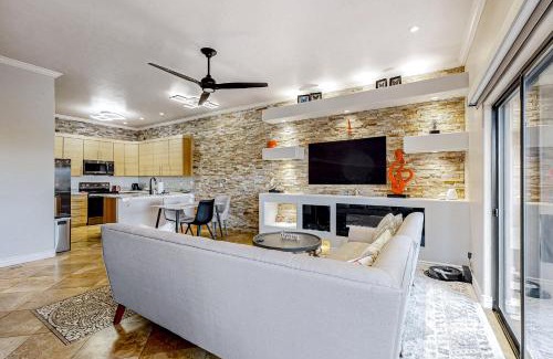 Fountain Hills Apartment | Desert Cottage