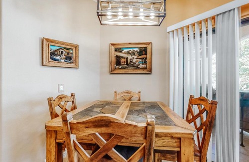Maryvale House | Desert Darling