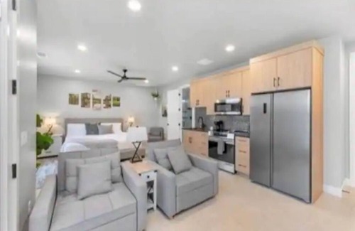 Hurricane House | Desert Hideaway w/Pool & Spa!