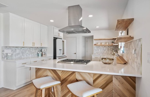 Catalina Foothills Estates House | Desert Lux! Peaceful/private+2 minutes from prime Foothills shopping/dining