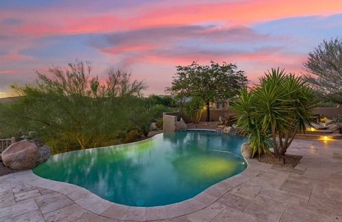 Mirabel Village House | Desert Mirage Retreat | Luxe Pool, Hot Tub, Views & Chic Comfort