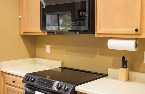 Laveen House | Desert Oasis
