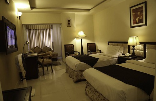 Rahim Yar Khan Hotel | Desert Palm Hotel