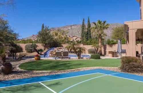 Foothills House | Desert Paradise Pool Spa Pickleball Putt Green