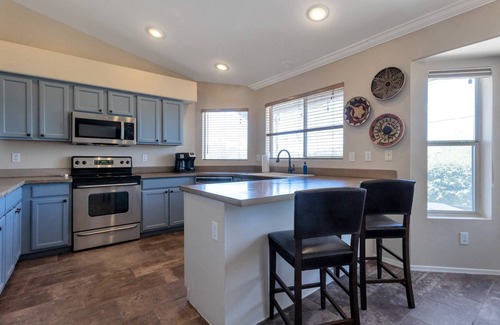 Cave Creek House | Desert Paradise w/Spectacular Views! Just blocks to Golf & Downtown Cave Creek Shops & Restaurants!