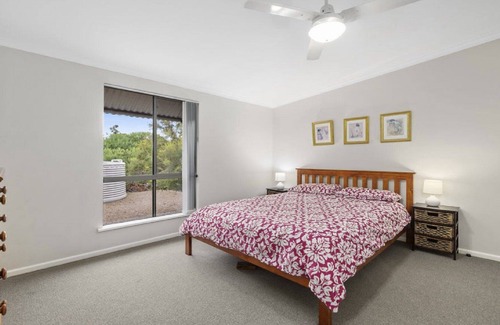 Lake Wangary House | Desert Pea is the perfect haven for your dream holiday on the Eyre Peninsula