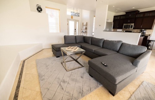 Page House | Desert Ranch House
