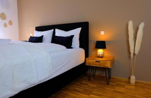 Straubing Apartment | Design Apartment Nr 1 mit Terrasse und Parkplatz