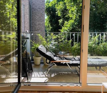Stadtbezirk 3 Apartment | Design apartment with river view