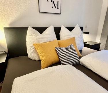 Zentrum-Nord Apartment | Design City Apt Daisy - Modern, Zentral, Kaffeebar