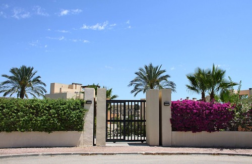 Vera House | DESIGN DUPLEX A FEW METERS FROM THE DEPARTURE TEE AND THE CLUB HOUSE