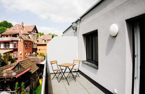 Jena-Sud Apartment | Design Home Office & Central Hideaway - EAH, ZEISS, SCHOTT in 5 min
