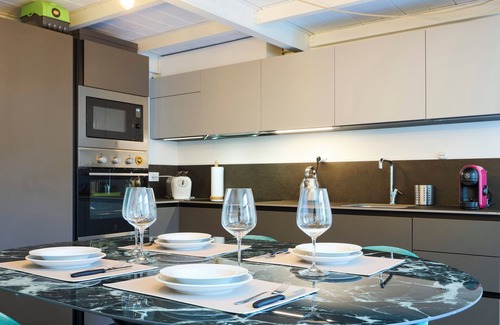Cagnola Apartment | Design Loft with Private Garden | Portello