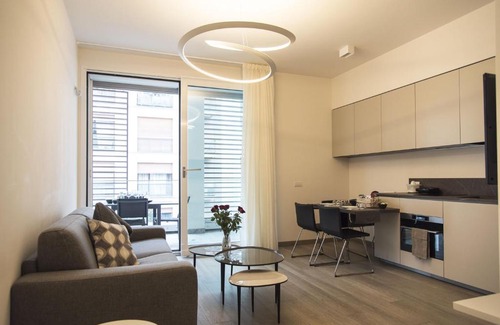 Washington Apartment | Design & New Center Apartments