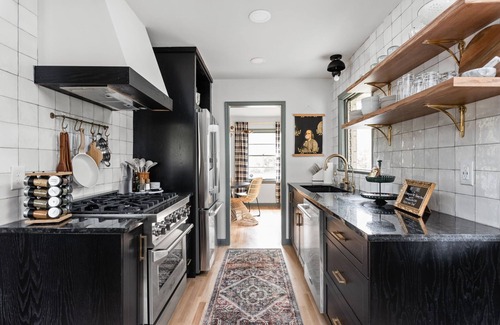 Indianapolis House | Designer 2 bedroom, 1 acre retreat in the city