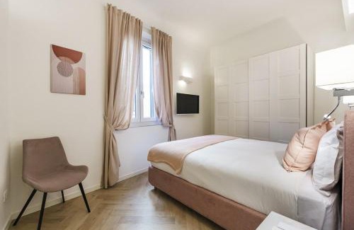 Oltrarno Apartment | Designer Apartment in Oltrarno