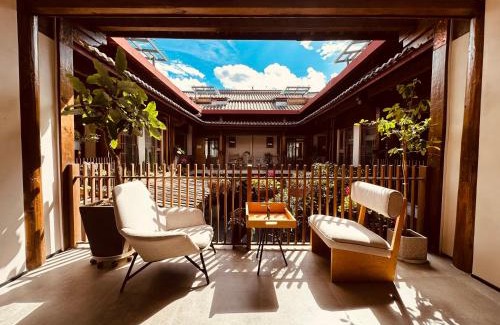 Gucheng Hotel | Designer Bed and Breakfast Under the Green Trees