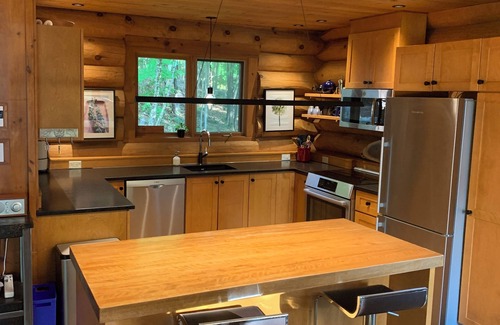 Lac Superieur Village Ski Chalet | Designer finishes: Mont-Tremblant Mountain View Chalet
