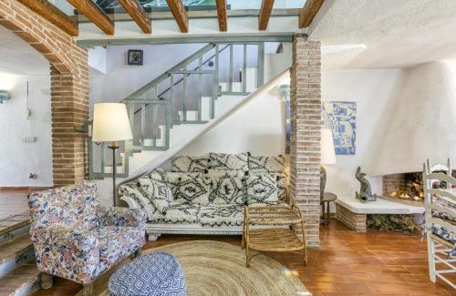 Cadaques House | Designer House With Panoramic views