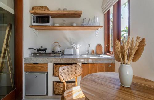Sanur Kauh Villa | Designer Studio Emy Sanur