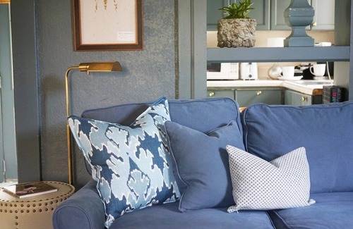 Athens Cottage | DesignerCottage-Heart of 5 Points 2BR1Bath+Kitchen