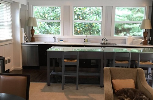 Bridgehampton House | Designers own Mid Century Chic Hamptons