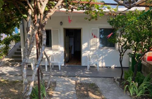 Zgrade House | Deskos Cottage in Sutomore