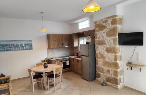 Platanos House | Despoinas House