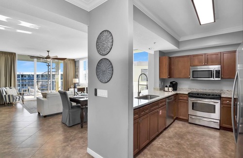 Fort Walton Beach Condo | Destin West ~ Heron PH09 ~3 BR Penthouse ~ Rooftop Hot Tub!