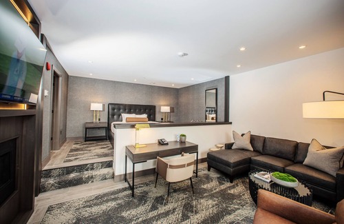 Lake Geneva Hotel | Destination Geneva National