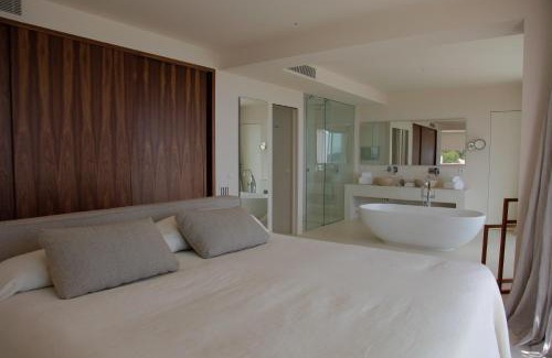 Cap Martinet Hotel | Destino Five Ibiza - 5-Star Grand Luxe Resort