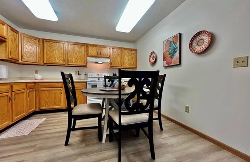 Middletown House | Destiny's Charming remodeled 2 bed GEM Middletown