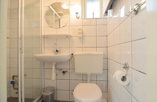 Stramproy House | Detached cottage on quiet park