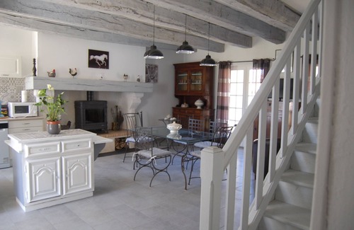 Antonne-et-Trigonant House | Detached house for 5 people