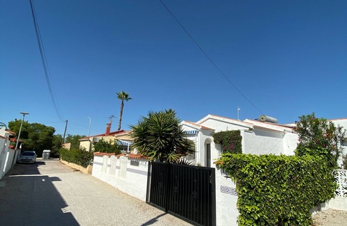 San Fulgencio House | Detached house with private pool