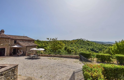 Lidarno Villa | Detached house with private pool 20km from Perugia. Quiet area, panoramic views.