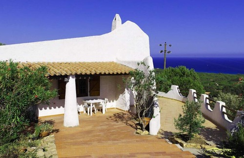 Eden Rock Villa | Detached Sardinian villa with uninterrupted panoramic sea views in Eden Rock