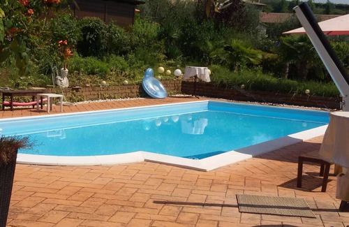 Caprino Veronese House | Detached summer cottage