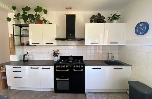 Allegre Les Fumades House | Detached village house 5 minutes from the spa