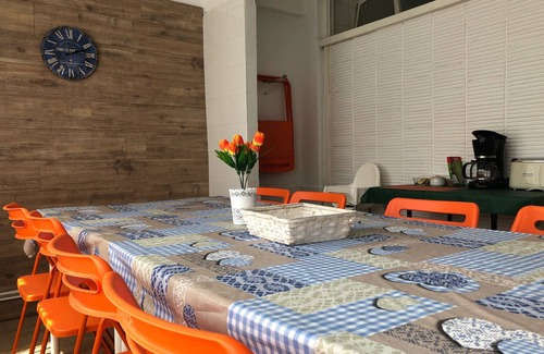 Suances Ski Chalet | Detached villa with garden at the foot of La Concha beach